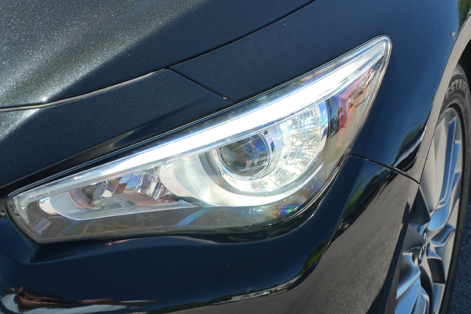 Used 2021 INFINITI Q50 Luxe w/ All Weather Package AWD/4WD image 9