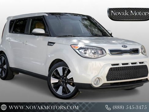 Used 2015 Kia Soul ! w/ Sun & Sound Package image 1