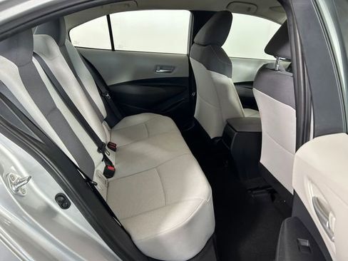 Used 2020 Toyota Corolla L image 28