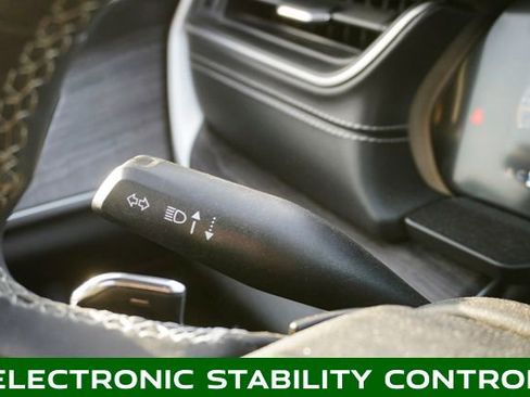 Used 2023 Jeep Grand Cherokee Limited w/ Luxury Tech Group II image 26