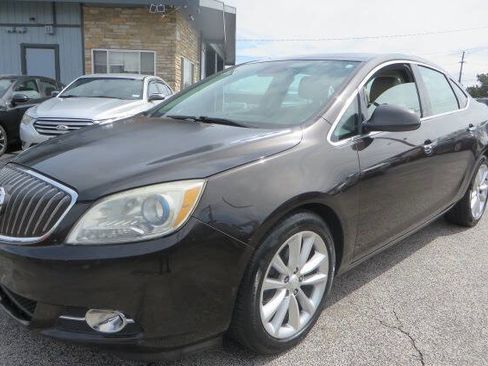 Used 2014 Buick Verano FWD image 31