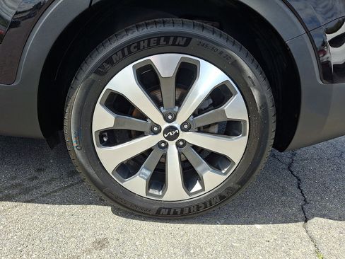 Used 2022 Kia Telluride S AWD/4WD image 7