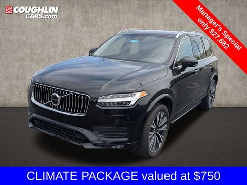 Used 2021 Volvo XC90 T6 Momentum w/ Climate Package AWD/4WD image 4