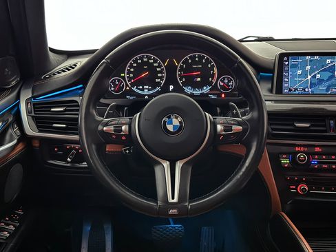 Used 2017 BMW X5 M image 32