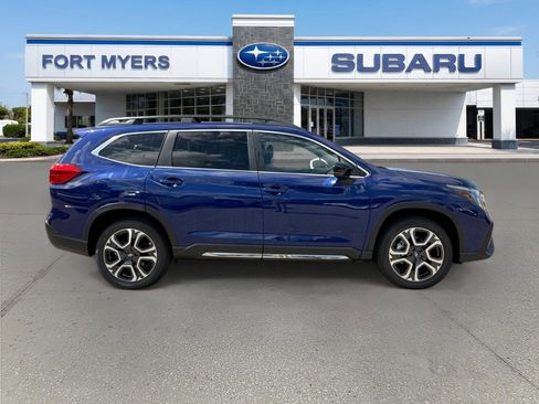 New 2026 Subaru Ascent Limited image 2