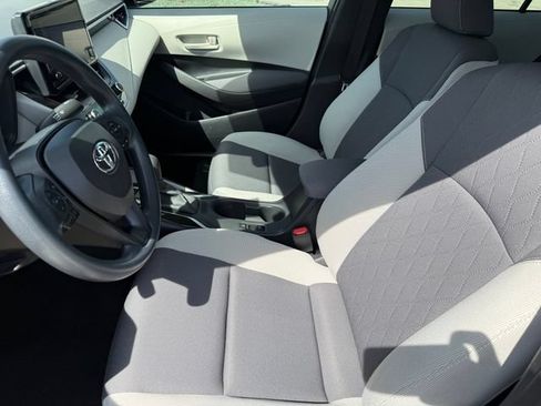 Used 2023 Toyota Corolla LE FWD image 11