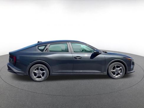 Used 2025 Kia K4 FWD image 16