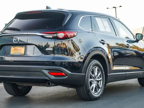 Used 2018 MAZDA CX-9 Touring image 6