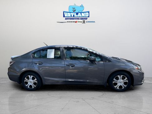Used 2015 Honda Civic Hybrid Sedan image 6