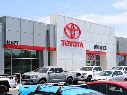 Certified 2023 Toyota RAV4 XLE w/ Convenience Package FWD image 38