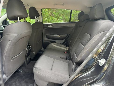 Used 2017 Kia Sportage LX FWD image 15
