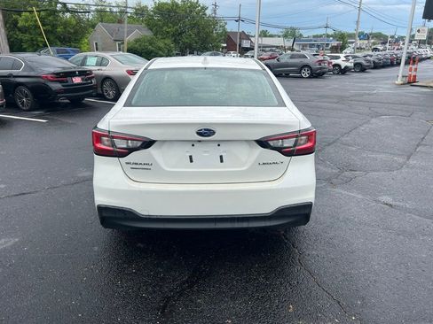 Used 2022 Subaru Legacy Premium AWD/4WD image 6