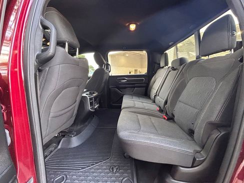 Used 2019 RAM 1500 Big Horn AWD/4WD image 33