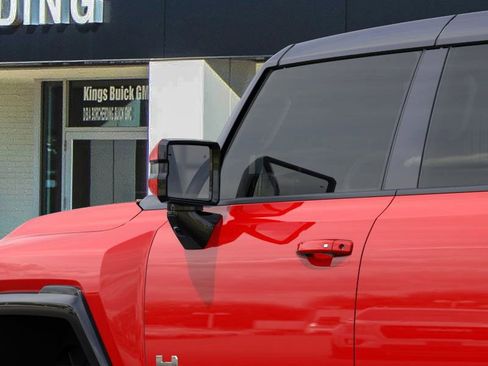 New 2025 GMC Hummer EV 3X image 12