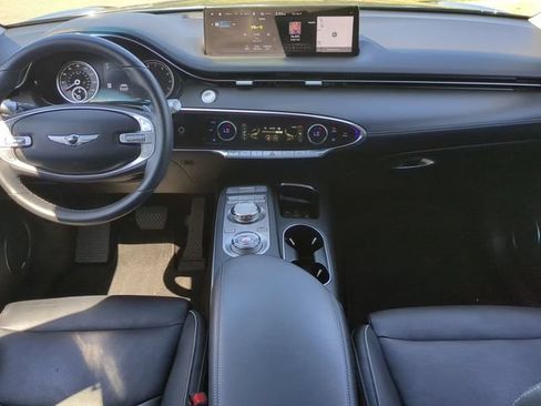 Used 2022 Genesis GV70 2.5T w/ Advanced Package AWD/4WD image 14