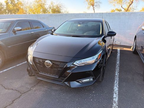 Used 2023 Nissan Sentra SR w/ Midnight Edition Package FWD image 2