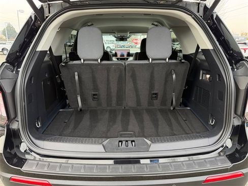 Used 2025 Ford Explorer Active image 28