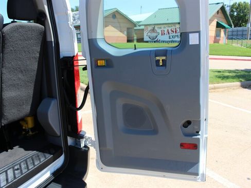 Used 2016 Ford Transit 350 XLT RWD image 11
