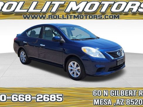 Used 2014 Nissan Versa SV w/ Convenience Package FWD image 1