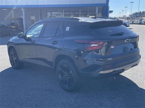 New 2026 Chevrolet Trax ACTIV image 5