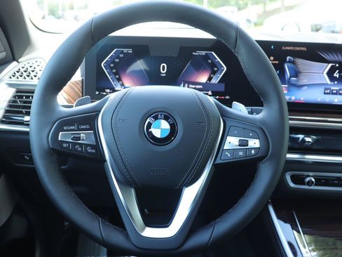 New 2026 BMW X5 xDrive40i w/ Climate Comfort Package AWD/4WD image 30
