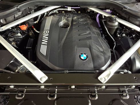 Used 2024 BMW X5 xDrive40i w/ Premium Package AWD/4WD image 27