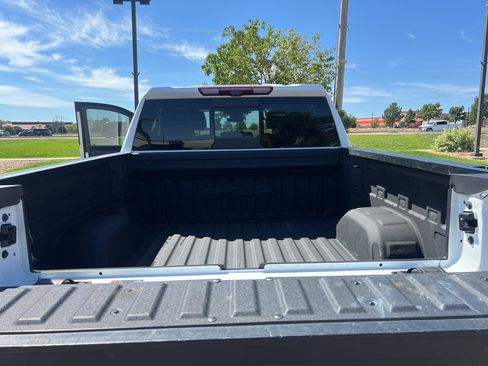 Used 2023 GMC Sierra 1500 AT4X AWD/4WD image 25