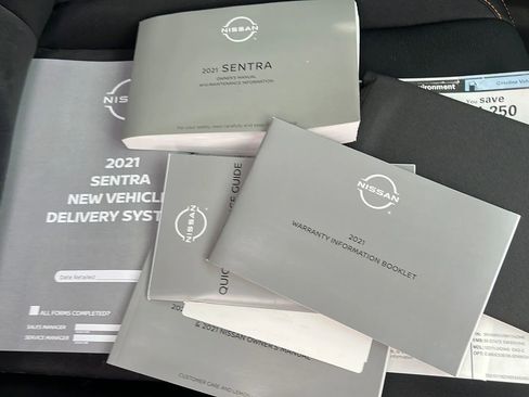 Used 2021 Nissan Sentra SR image 20