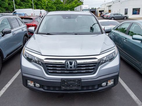 Used 2020 Honda Ridgeline RTL image 2