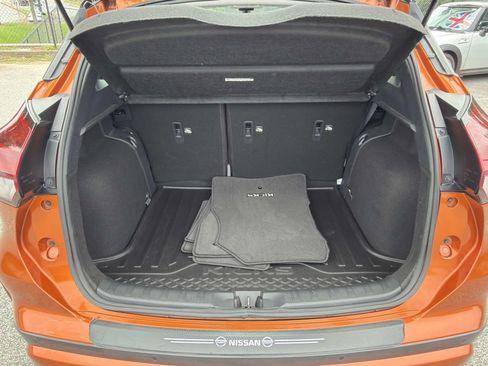 Used 2021 Nissan Kicks SR w/ SR Premium Package FWD image 18