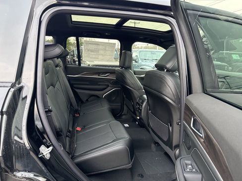 New 2026 Jeep Grand Cherokee Limited image 29