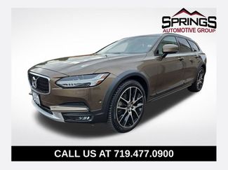 Used 2018 Volvo V90 T6 Cross Country w/ Convenience Package 360° Tour