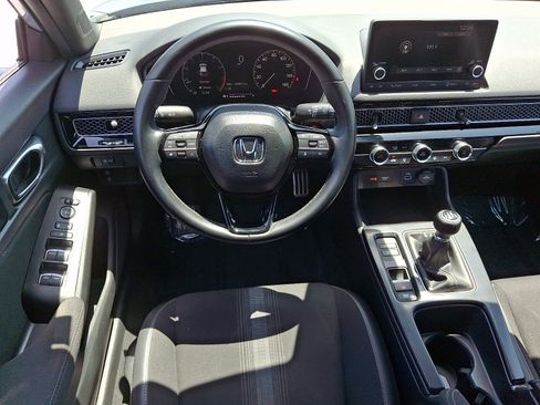 Used 2023 Honda Civic Sport image 11