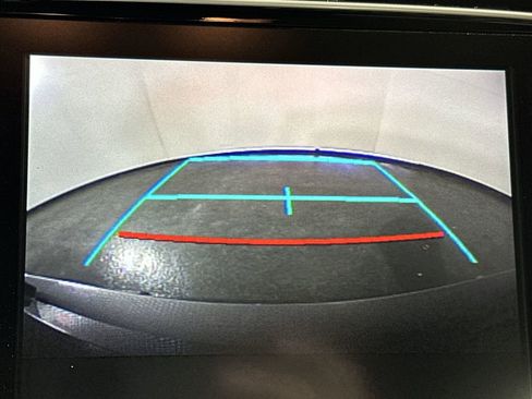 Used 2017 Toyota Prius Prime Advanced image 17