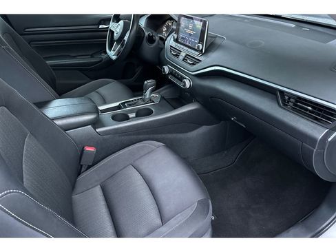 Used 2020 Nissan Altima 2.5 S image 16
