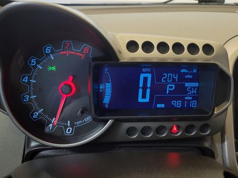 Used 2016 Chevrolet Sonic LT FWD image 23