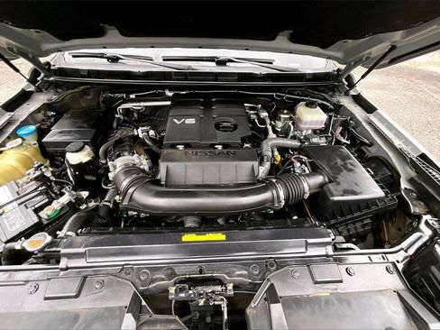 Used 2022 Nissan Frontier Pro-X image 26
