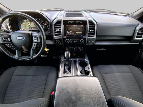 Used 2015 Ford F150 XLT w/ Equipment Group 302A Luxury AWD/4WD image 14