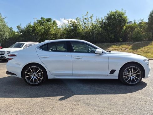 Used 2025 Genesis G70 2.5T AWD/4WD image 4