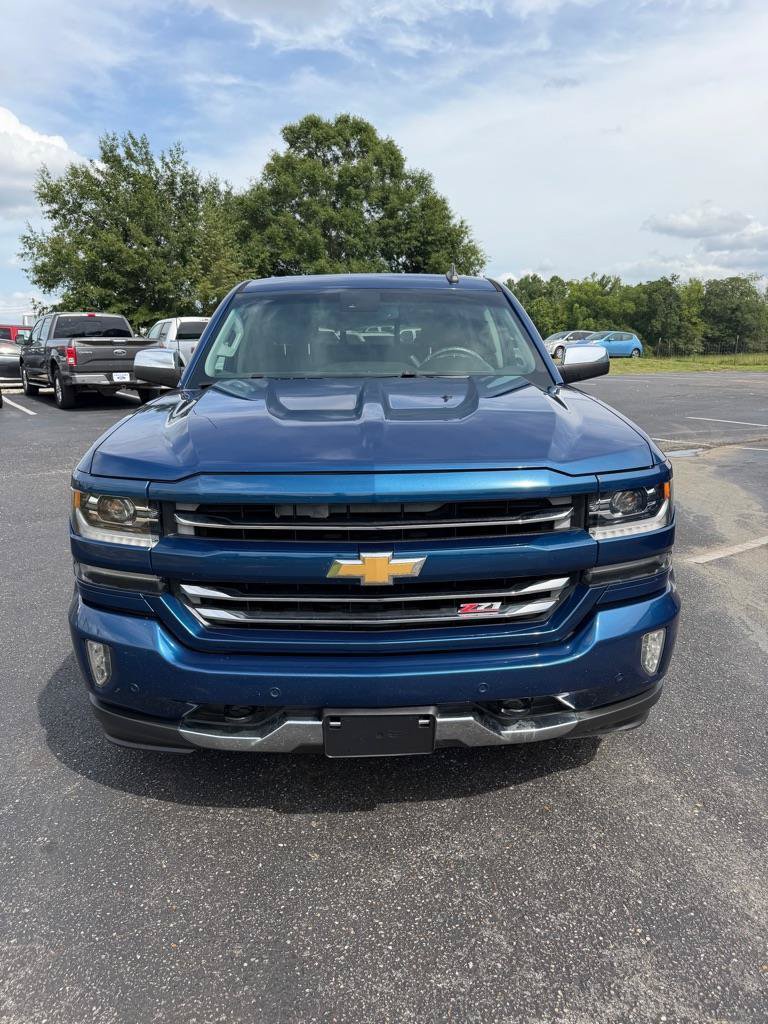 Used 2017 Chevrolet Silverado 1500 LTZ Z71 w/ LTZ Plus Package AWD/4WD image 2