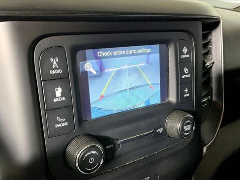 Used 2019 RAM 2500 Tradesman image 13