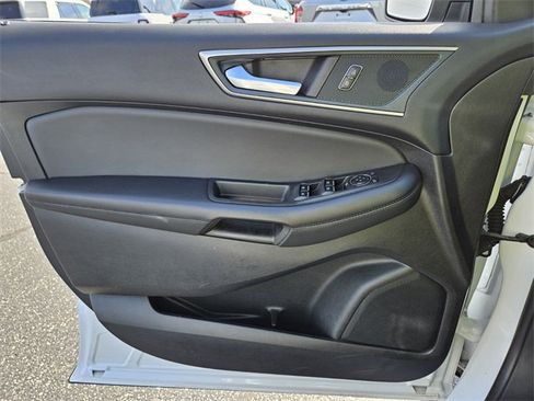 Used 2024 Ford Edge SEL image 30