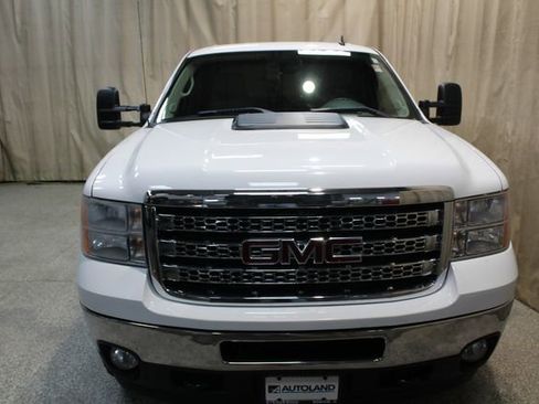 Used 2013 GMC Sierra 2500 SLT w/ SLT Convenience Package image 9
