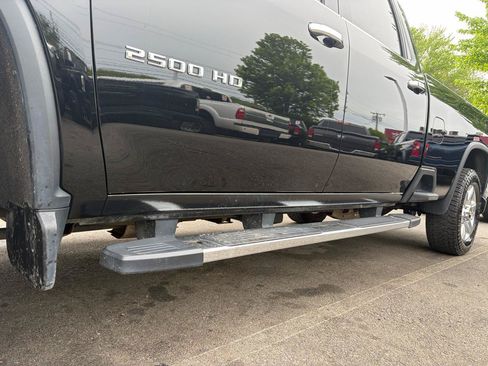 Used 2021 Chevrolet Silverado 2500 LTZ w/ LTZ Convenience Package AWD/4WD image 14