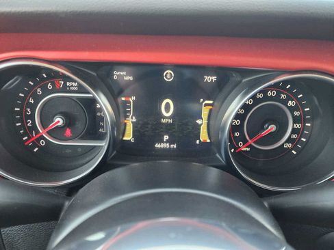 Used 2021 Jeep Gladiator Rubicon AWD/4WD image 23