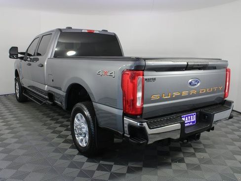 Used 2024 Ford F350 XLT w/ Camper Package image 21