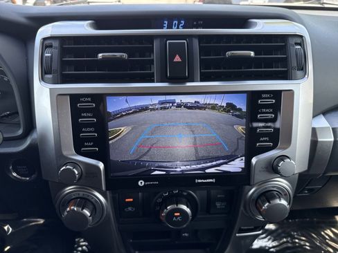 Used 2023 Toyota 4Runner SR5 AWD/4WD image 19