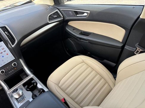 Used 2024 Ford Edge SEL w/ Convenience Package AWD/4WD image 16