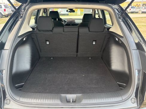 Certified 2024 Honda HR-V LX image 24