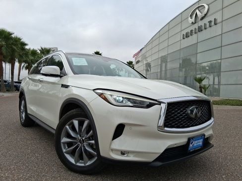 Used 2021 INFINITI QX50 Essential image 1